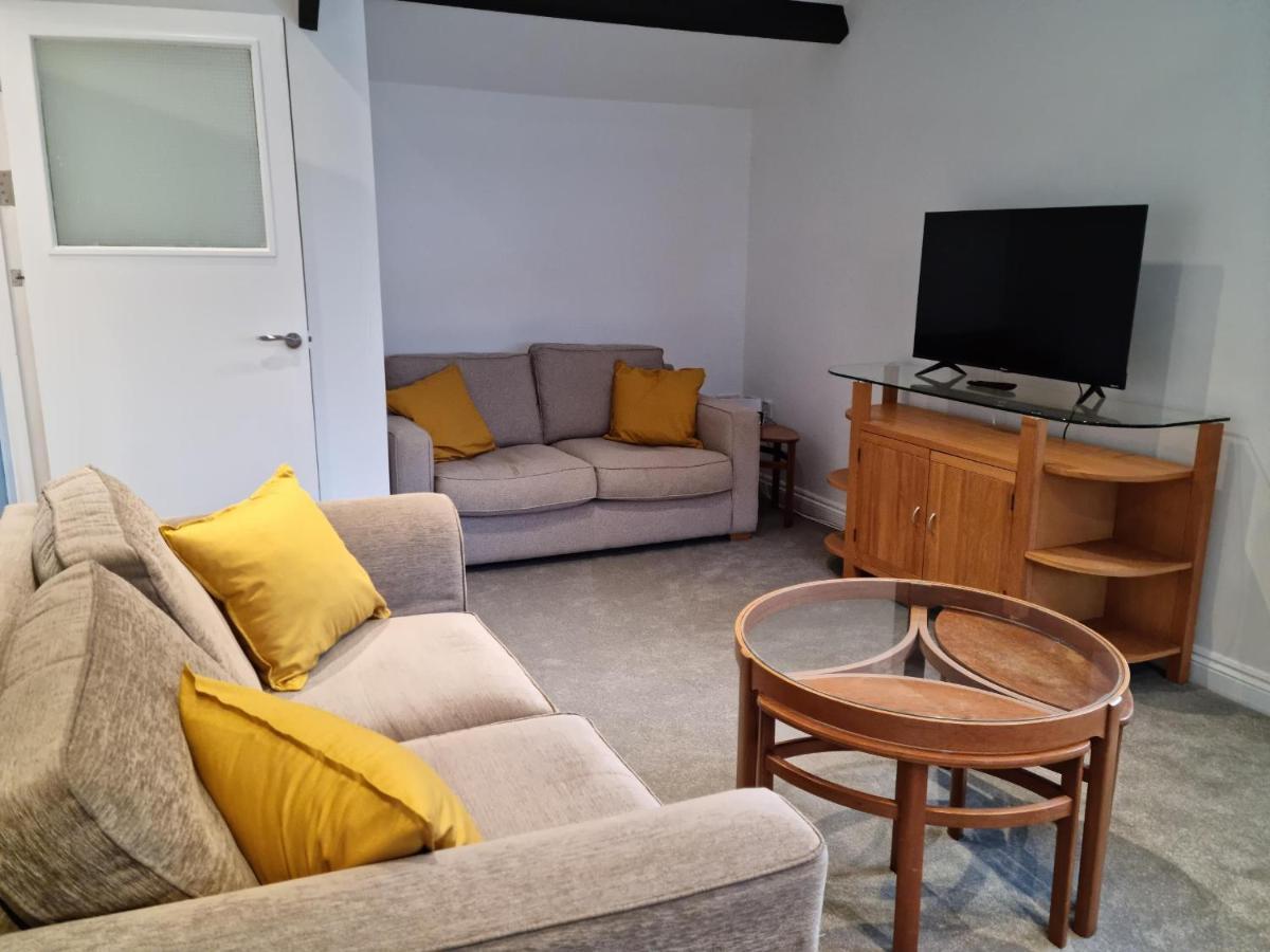 The Coach House, Onsite Free Parking Apartment Ilfracombe Luaran gambar